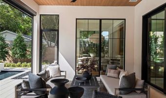 1136 STETSON St, Orlando, FL 32804