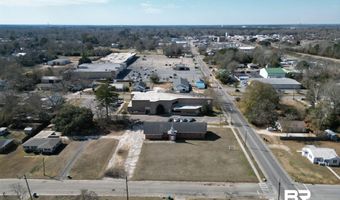 702 E Church St, Atmore, AL 36502