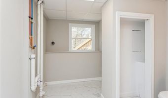 22 T Parker Rd, Foster, RI 02825