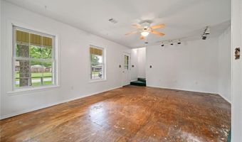 505 7th St, Barling, AR 72923