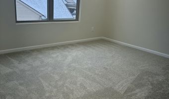 719 W Spaniel Dr, Ann Arbor, MI 48108