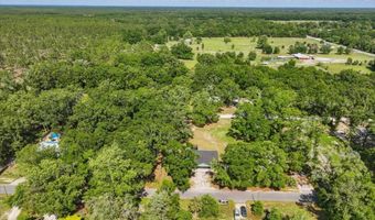 1180 HOUGH St, Bell, FL 32619