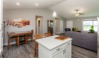 608 NE 56th St, Ankeny, IA 50021