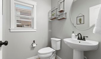 15563 Duck Trail Ln, Apple Valley, MN 55124