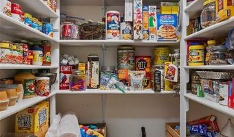 56 Poplar Dr, Bozeman, MT 59718