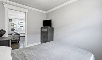 304 Deal Lake Dr 32, Asbury Park, NJ 07712