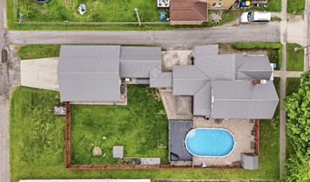 331 W 2nd St, Auburn, IN 46706