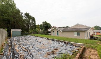 7108 LANIER St, Annandale, VA 22003