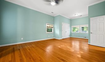 8721 WATERFORD Rd, Alexandria, VA 22308