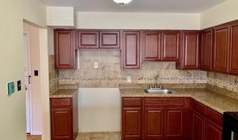 34 E 32ND St C8, Bayonne, NJ 07002