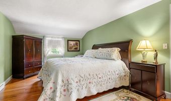9 Good St, Billerica, MA 01821