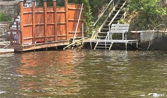 207 Shady Valley Rd, Coventry, RI 02816