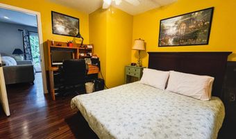 131 Pine Cir, Bennington, VT 05201