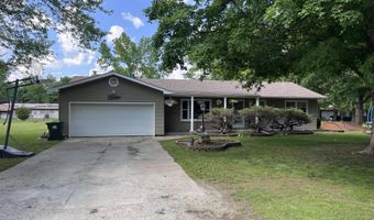 901 W Elm St, Aurora, MO 65605