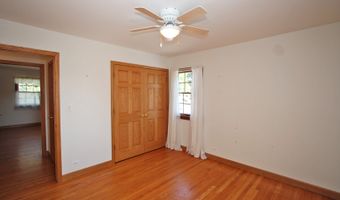 2405 E Miner St, Arlington Heights, IL 60004