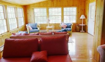 140 Treasure Rd, Narragansett, RI 02882