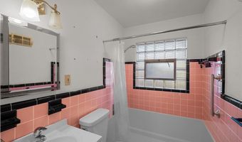 8628 Hillery Dr, Affton, MO 63123