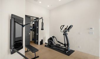 1609 Viewmont Dr, Los Angeles, CA 90069