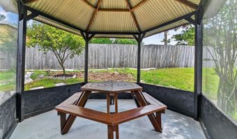 3179 FOXWOOD Dr, Apopka, FL 32703