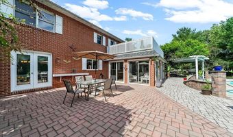 83 CARAVEL Dr, Bear, DE 19701