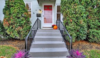 112 Villa Ave, Cranston, RI 02905