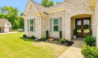 415 S CHINKAPIN Dr, Atoka, TN 38004