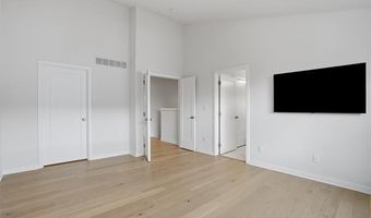 2893 Rayfield Ave, Ann Arbor, MI 48105