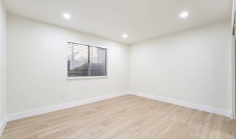 5064 Spencer St A, Las Vegas, NV 89119