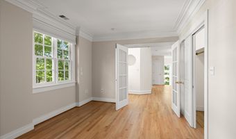 5104 SCARSDALE Rd, Bethesda, MD 20816