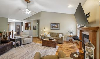 4103 NE Briarwood Dr, Ankeny, IA 50021