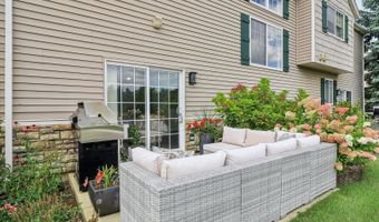 1195 Mark Ct, Antioch, IL 60002