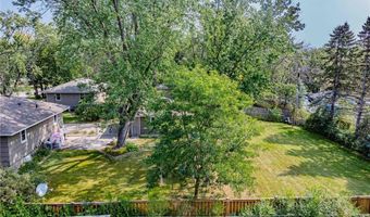 122 106th Ave NW, Coon Rapids, MN 55448