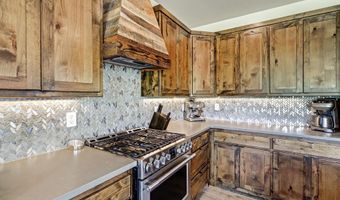 31 Beaver Loop, Angel Fire, NM 87710