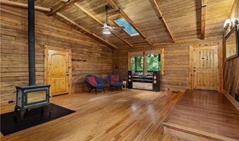 3332 Hunt Rd, Acworth, GA 30102