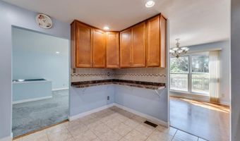 292 Brightfield Dr, Ballwin, MO 63021