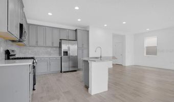 6214 SEA AMBER Ln, Apollo Beach, FL 33572