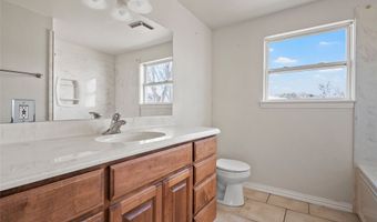 310 S 3rd St, Abbott, TX 76621
