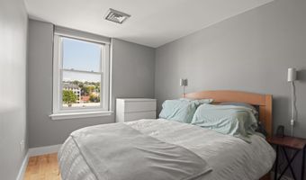 131 Main St 607, Burlington, VT 05401