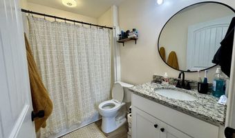 160 Leadwood St, Andrews, SC 29510