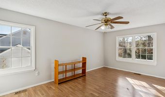 107 Spruce Cir N, Barnegat, NJ 08005