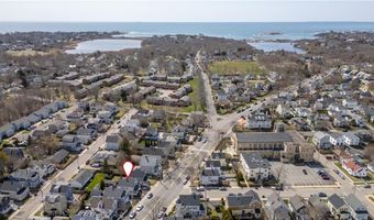 16 Carroll Ave, Newport, RI 02840