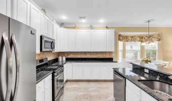 18 POWDERHORN Way, Allentown, NJ 08501