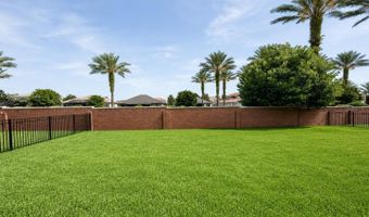 226 LAKE VISTA Dr, Auburndale, FL 33823