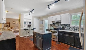 20256 Avondale Rd, Abingdon, VA 24211