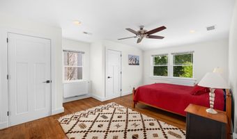 6022 26TH St N, Arlington, VA 22207