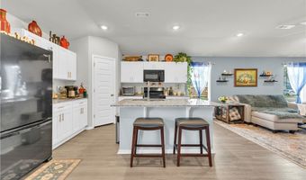 6615 NW Gregory St, Bentonville, AR 72713