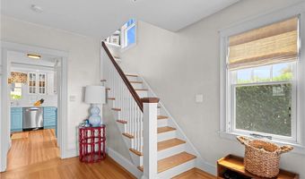 115 Washington St, Newport, RI 02840