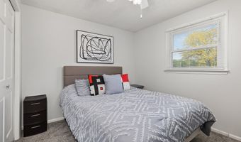 1264 Columbus Cir N, Ashland, OH 44805