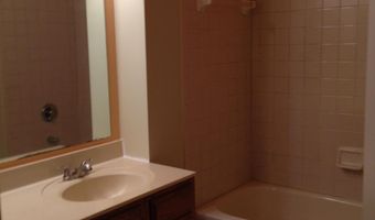 7048 GATTON Sq, Alexandria, VA 22315
