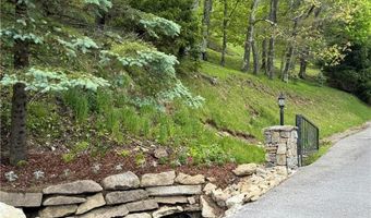 19 Wakeman Way, Banner Elk, NC 28604